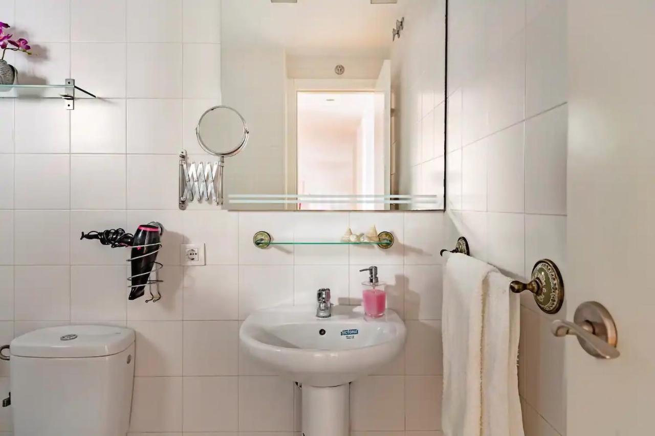 Modern Design Apartament In Conil! Conil De La Frontera Esterno foto